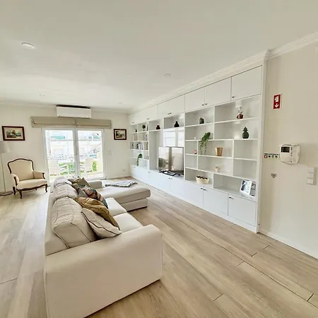 Central Apartment Lagos * Λάγος
