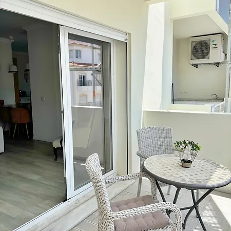 Central Apartment Lagos ラゴス