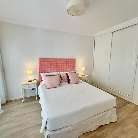 Central Apartment Lagos Διαμέρισμα